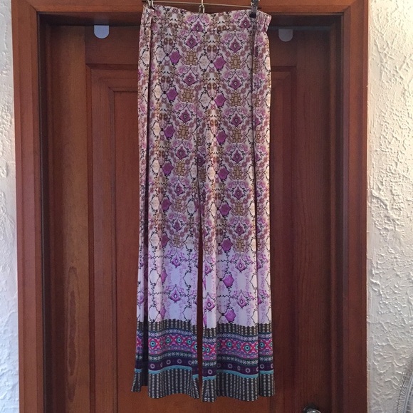 Flare pants - Picture 1 of 3